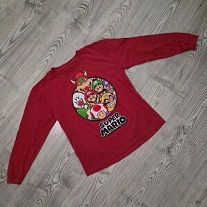 Nintendo Super Mario Bros Long Sleeve Tshirt in Red -Boys Size Medium